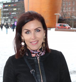 Taito ja kenttäkokemus edellä johtotehtäviin