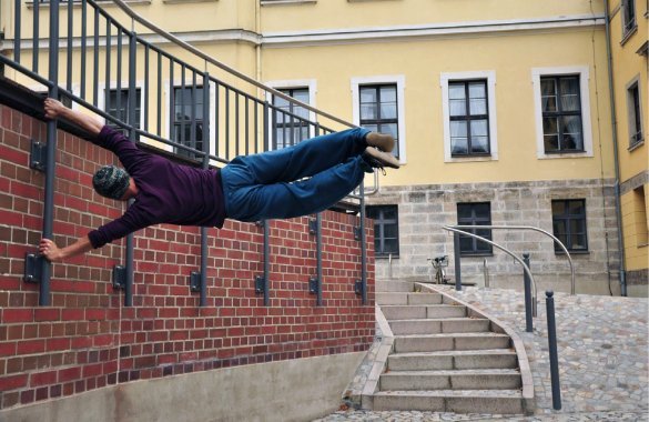 Parkour avasi maahanmuuttajataustaisille nuorille miehille kaupunkitilaa